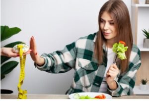 How to Manage Weight Without Strict Dieting for Results
